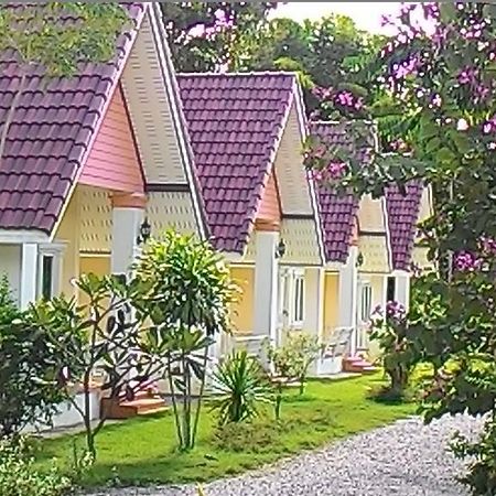 Nam Khong Tara Resort Chiang Khan Eksteriør billede